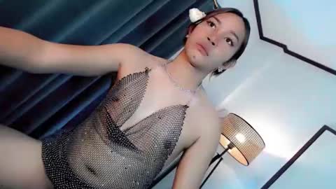 Snapshot of makeit_reyn chatting on 20, 3, 2026 Reyn online show from 20, 3, 2026