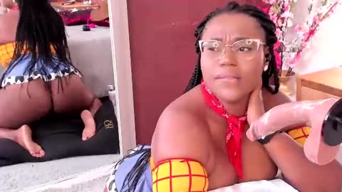 Snapshot of makena_gh chatting on 5, 7, 2026 makena online show from 5, 7, 2026
