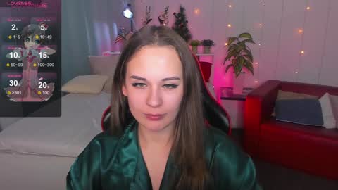 Snapshot of makima_lee chatting on 16, 12, 2024 Makima online show from 16, 12, 2024