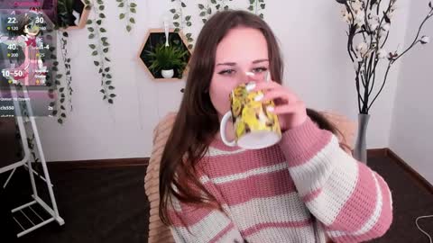 Snapshot of makima_lee chatting on 19, 1, 2025 Makima online show from 19, 1, 2025