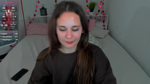 Snapshot of makima_lee chatting on 9, 3, 2025 Makima online show from 9, 3, 2025