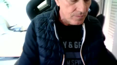 makis8989 online show from 5, 3, 2025