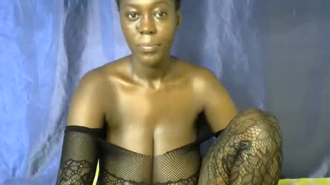 malaika_musa online show from 1, 5, 2026