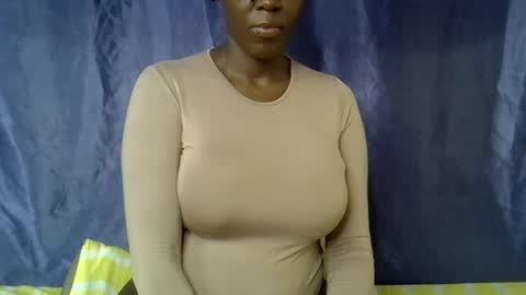 malaika_musa online show from 23, 7, 2026