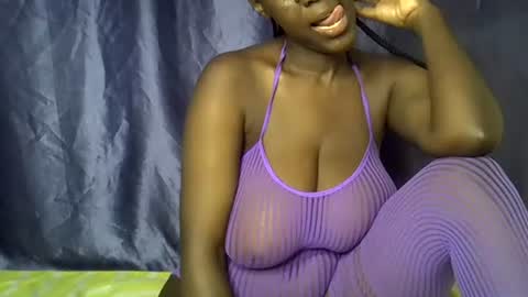 malaika_musa online show from 28, 7, 2026