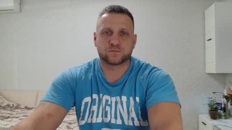 malchyshka online show from 2, 1, 2025