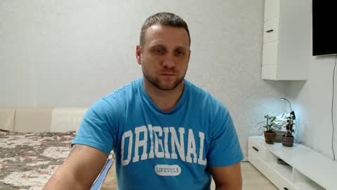 malchyshka online show from 2, 2, 2025
