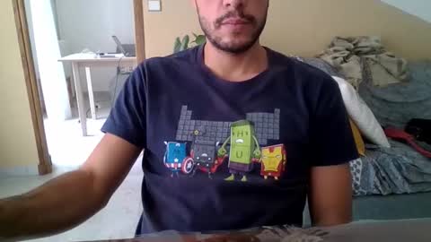 Snapshot of maleboyz chatting on 21, 10, 2025 Boybi online show from 21, 10, 2025