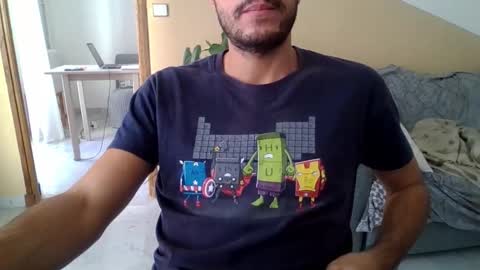 Snapshot of maleboyz chatting on 22, 10, 2025 Boybi online show from 22, 10, 2025