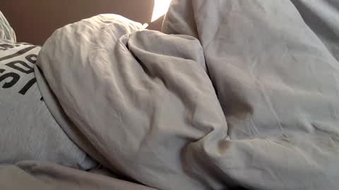 Snapshot of malefrench1 chatting on 22, 11, 2025 malefrench1 online show from 22, 11, 2025