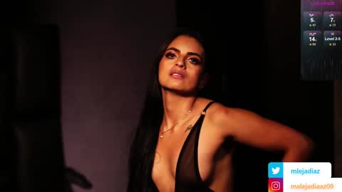 Snapshot of malejadiaz_ chatting on 17, 1, 2025 Maleja Diaz online show from 17, 1, 2025