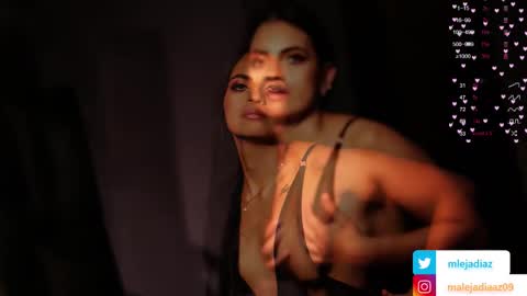 Snapshot of malejadiaz_ chatting on 15, 10, 2025 Maleja Diaz online show from 15, 10, 2025