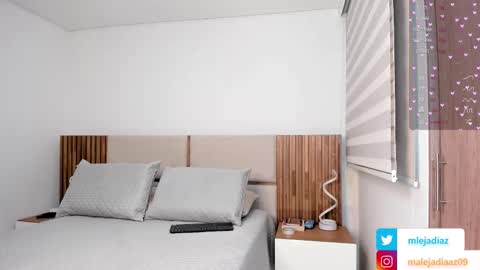 Snapshot of malejadiaz_ chatting on 21, 10, 2025 Maleja Diaz online show from 21, 10, 2025