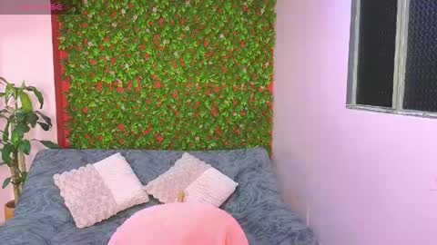 malen_fitnessmilf online show from 27, 4, 2026