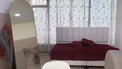 malen_fitnessmilf online show from 28, 6, 2026
