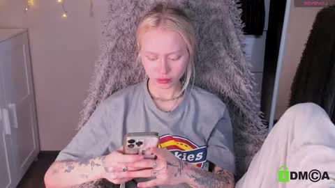 Snapshot of malenaernman chatting on 20, 11, 2025 Malena online show from 20, 11, 2025