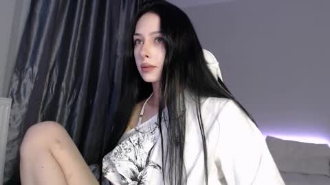 Snapshot of malenkiykamen chatting on 8, 1, 2026 piu online show from 8, 1, 2026