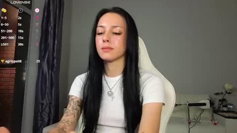 piu online show from 5, 8, 2026