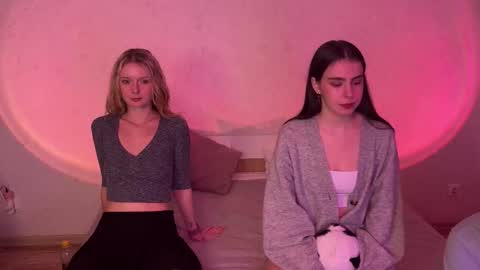 Snapshot of maliinka chatting on 20, 10, 2025 Malinka online show from 20, 10, 2025