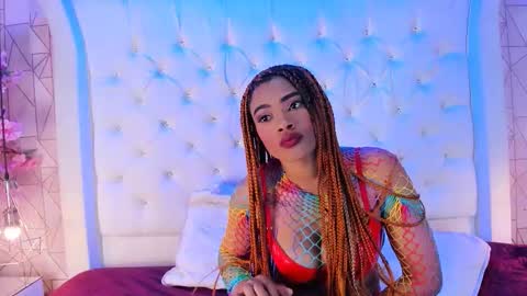 Snapshot of malikasoleil chatting on 18, 3, 2026 Malika soleil online show from 18, 3, 2026