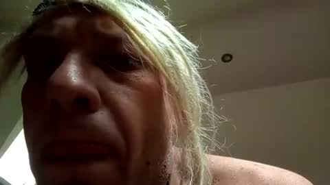 malinowy85 online show from 7, 5, 2026