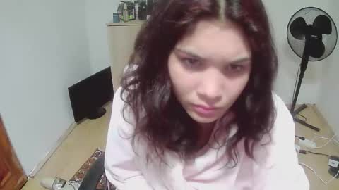 mallorymyersx online show from 22, 10, 2025