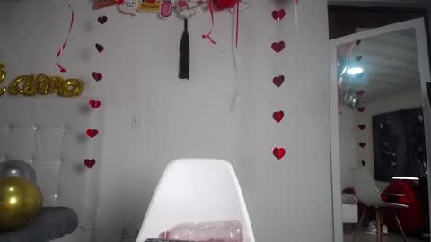 Malory online show from 16, 2, 2025