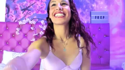 Snapshot of malory_cortez chatting on 12, 3, 2025 Malory online show from 12, 3, 2025