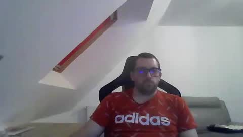 Snapshot of malou2927 chatting on 12, 1, 2025 breton online show from 12, 1, 2025