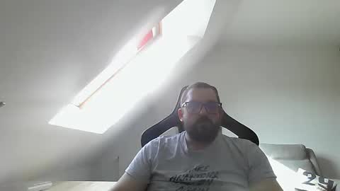 Snapshot of malou2927 chatting on 24, 2, 2025 breton online show from 24, 2, 2025