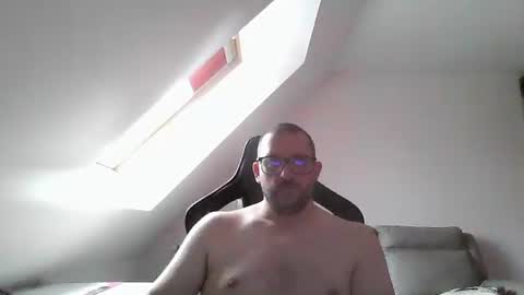 Snapshot of malou2927 chatting on 14, 9, 2025 breton online show from 14, 9, 2025