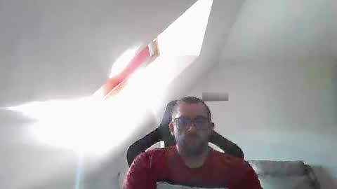 Snapshot of malou2927 chatting on 13, 10, 2025 breton online show from 13, 10, 2025