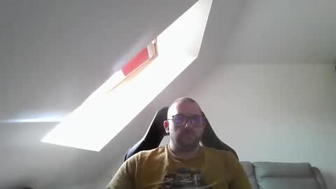 breton online show from 19, 4, 2026