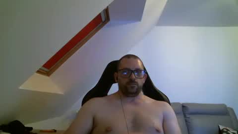 breton online show from 25, 4, 2026