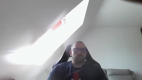 breton online show from 26, 4, 2026