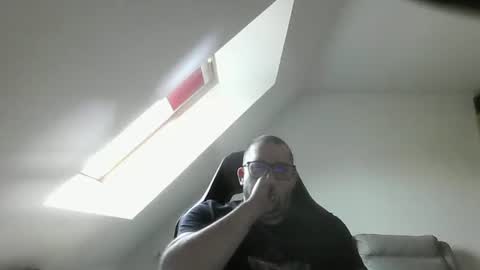 breton online show from 29, 4, 2026