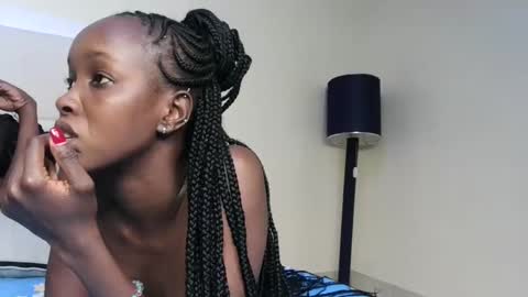 Snapshot of mamaapussy chatting on 28, 2, 2025 mamaa online show from 28, 2, 2025