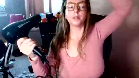 Snapshot of mandybabyxxx chatting on 28, 5, 2026 MandyBabyXXX online show from 28, 5, 2026