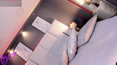 manellyksparklee online show from 20, 7, 2026