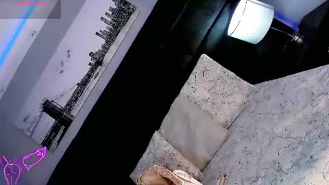 manellyksparklee online show from 1, 8, 2026