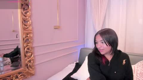 manelyk_evanss online show from 17, 9, 2025