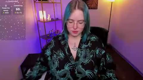 Snapshot of manic_pixie_ chatting on 31, 7, 2026 manic_pixie_ online show from 31, 7, 2026