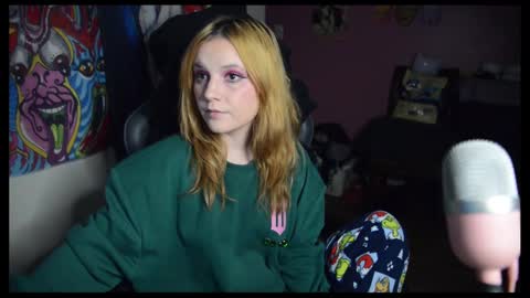 Manner Banana-er online show from 11, 11, 2025