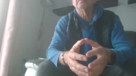 manngrossbite online show from 12, 12, 2024