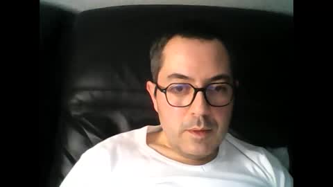 manu5933 online show from 8, 2, 2025