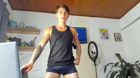 manucute 23  online show from 28, 10, 2025