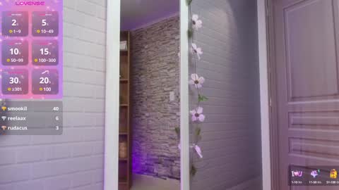 Snapshot of manue_bela chatting on 2, 2, 2025 Angela online show from 2, 2, 2025