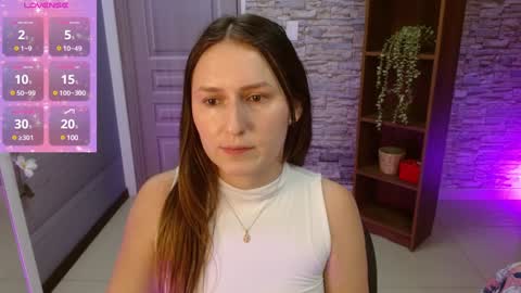 Snapshot of manue_bela chatting on 8, 2, 2025 Angela online show from 8, 2, 2025