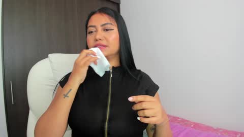 MANUELA online show from 5, 1, 2025