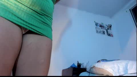 manuela_jaramillo online show from 11, 10, 2025